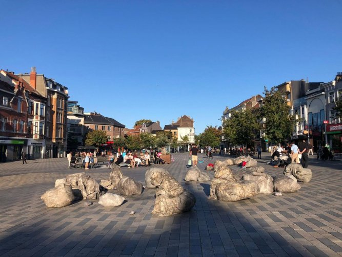 4efd2475 3dc1 47a4 aa2a c322b4fdbd16 web